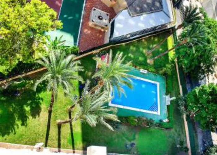 Disponible En Abril-Wifi-3Hab, 6 Pers, -Piscina, Aire Acondi-Parking Opcionable Extra