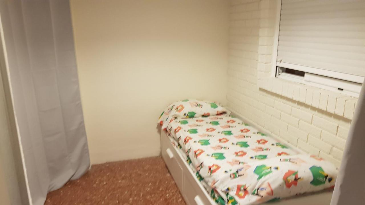 Apartament Disponible En Abril-wifi-3hab, 6 Pers, -piscina, Aire Acondi-parking Opcionable Extra *